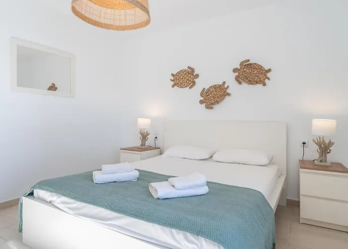 On The Sea View Patricia 132 アパート