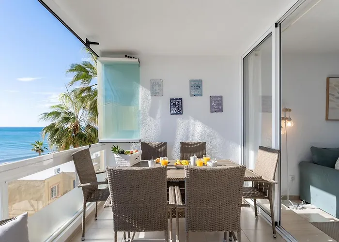 On The Sea View Patricia 132 *